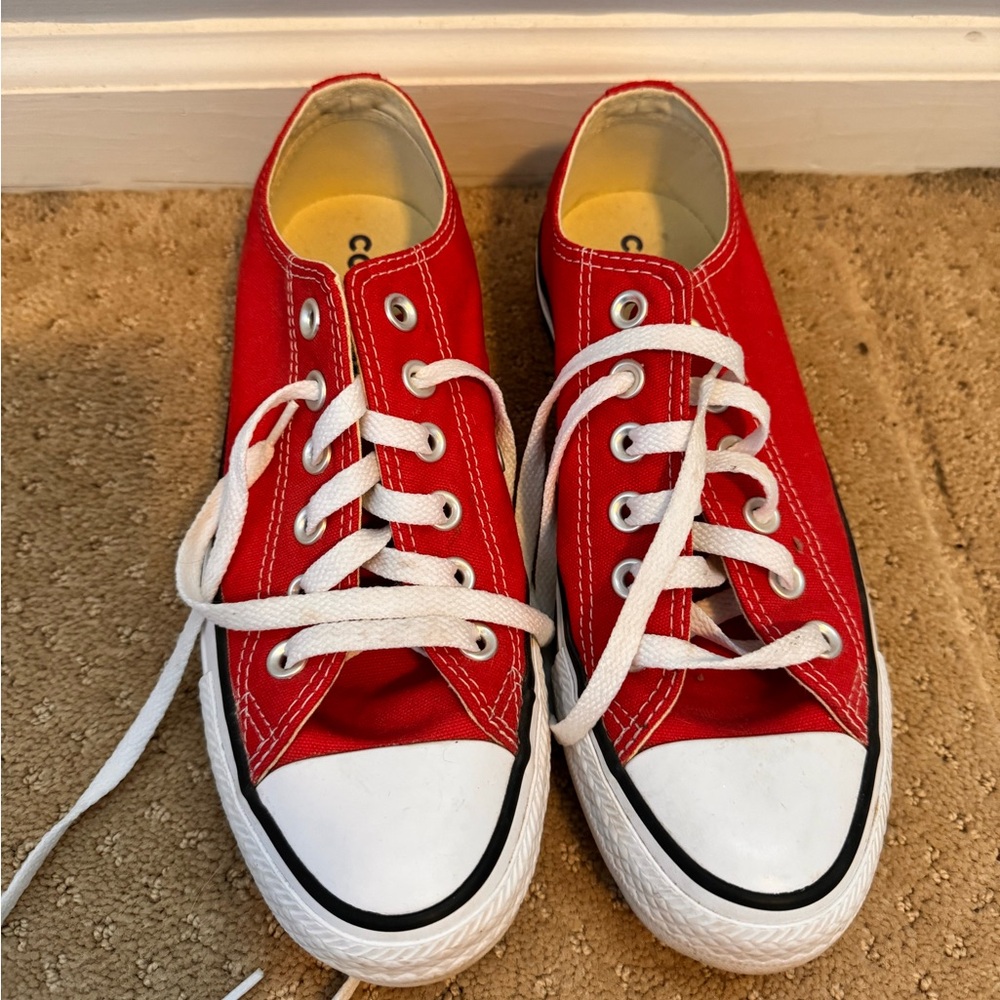 Red Converse Chucks